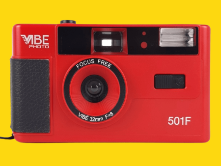 Retro VIBE 35mm Film Camera Reusable Point And Shoot - Red Fashion